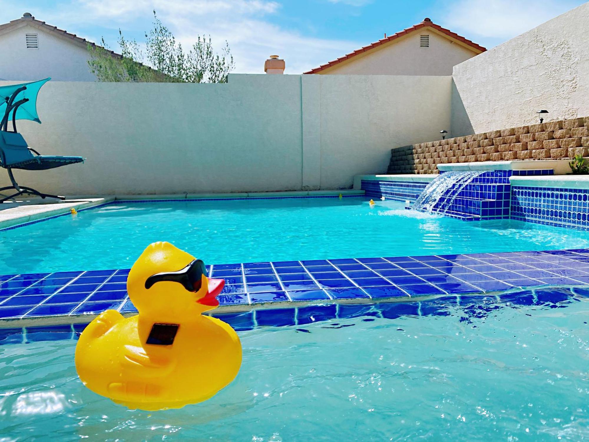 Amazing Heated Pool And Private Hot Tub 3Br In Heart Of Lv Villa Las Vegas Exterior foto