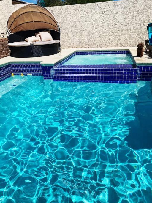 Amazing Heated Pool And Private Hot Tub 3Br In Heart Of Lv Villa Las Vegas Exterior foto