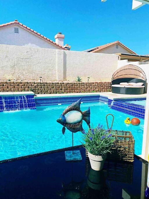 Amazing Heated Pool And Private Hot Tub 3Br In Heart Of Lv Villa Las Vegas Exterior foto